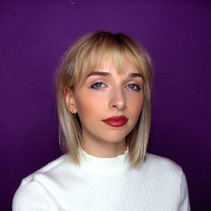 This is the Avatar Image for the Jenn (Youtuber) AI Voice and Text to Speech Generator